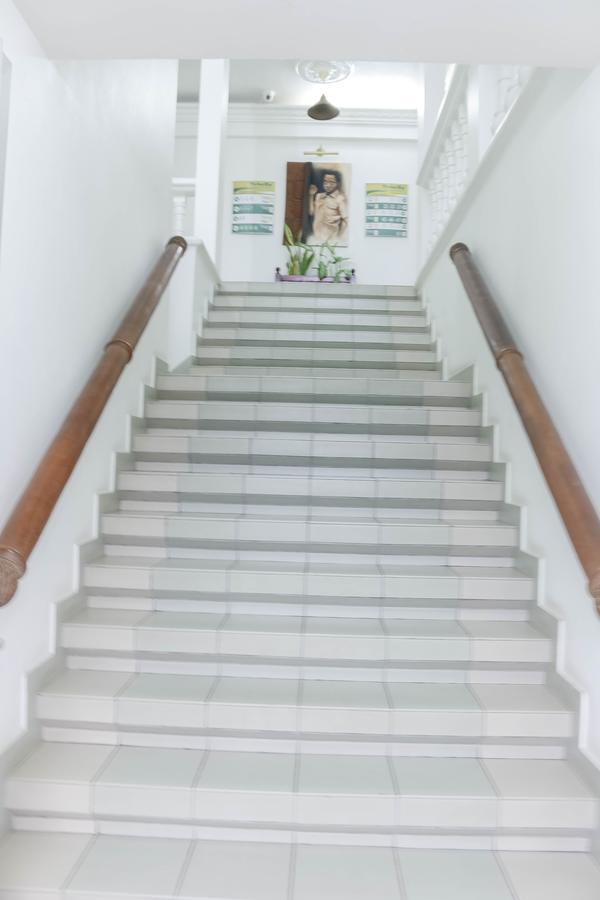 Tchero Appartement 1 Douala Eksteriør billede