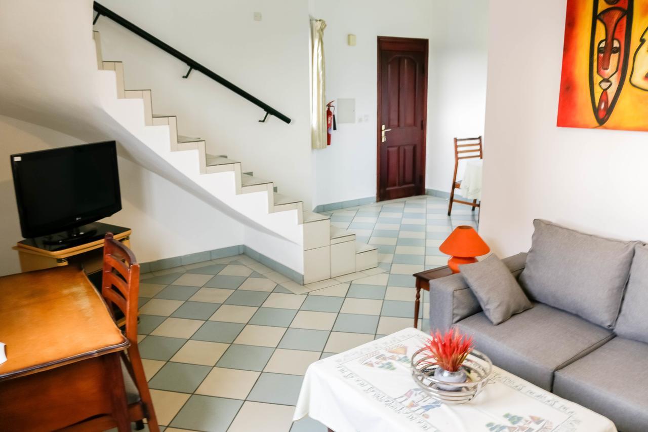 Tchero Appartement 1 Douala Eksteriør billede