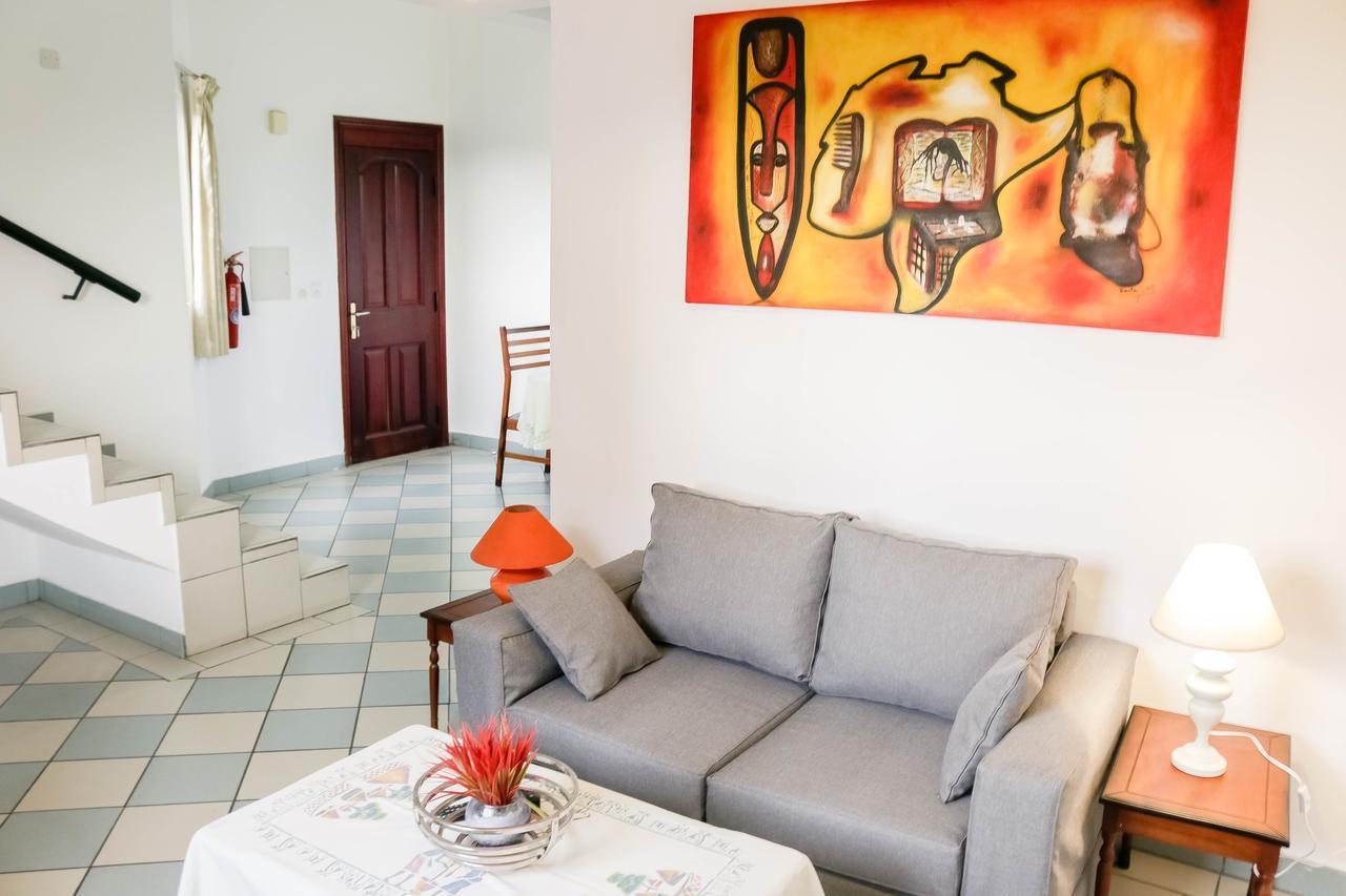 Tchero Appartement 1 Douala Eksteriør billede