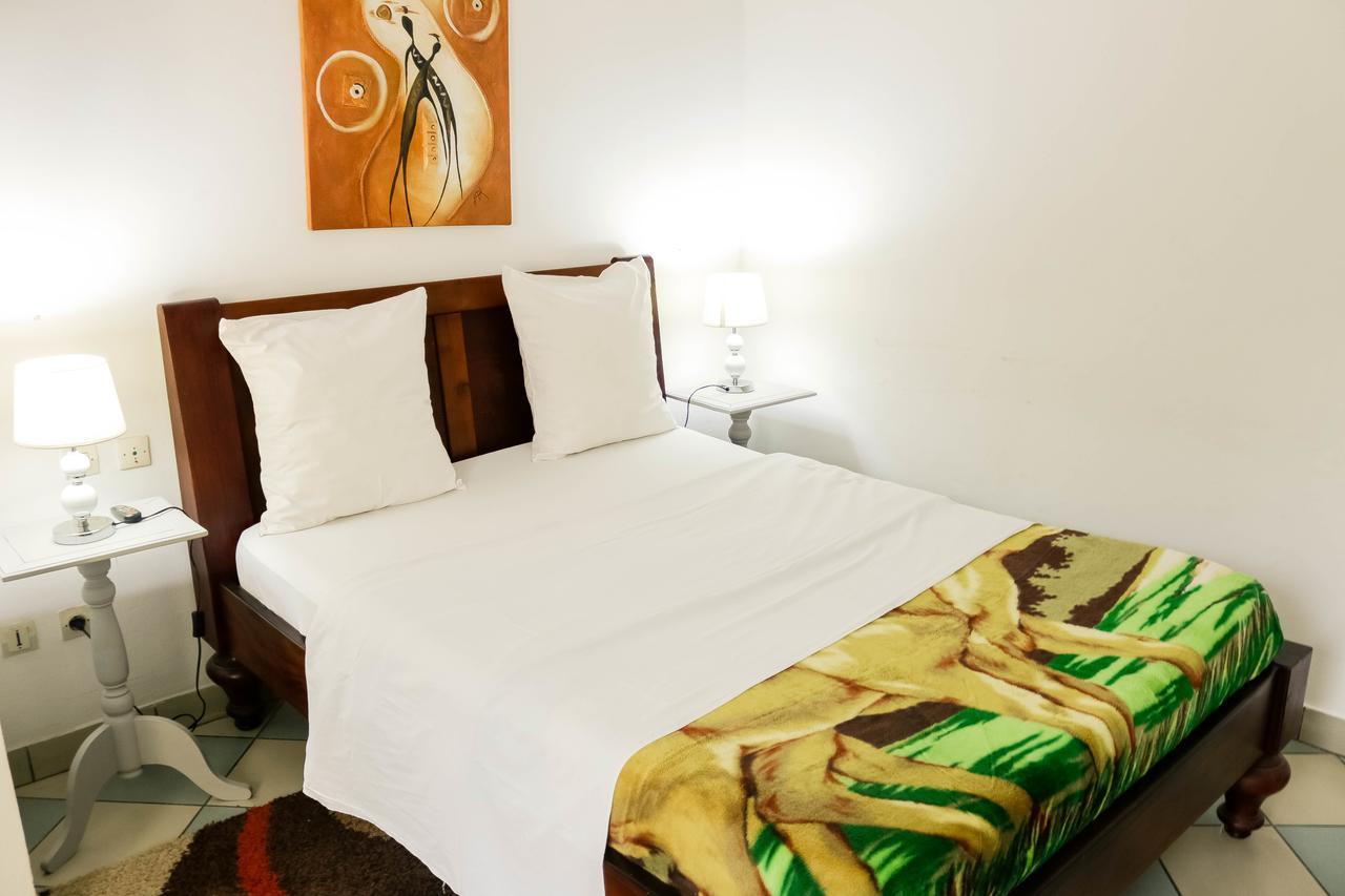 Tchero Appartement 1 Douala Eksteriør billede